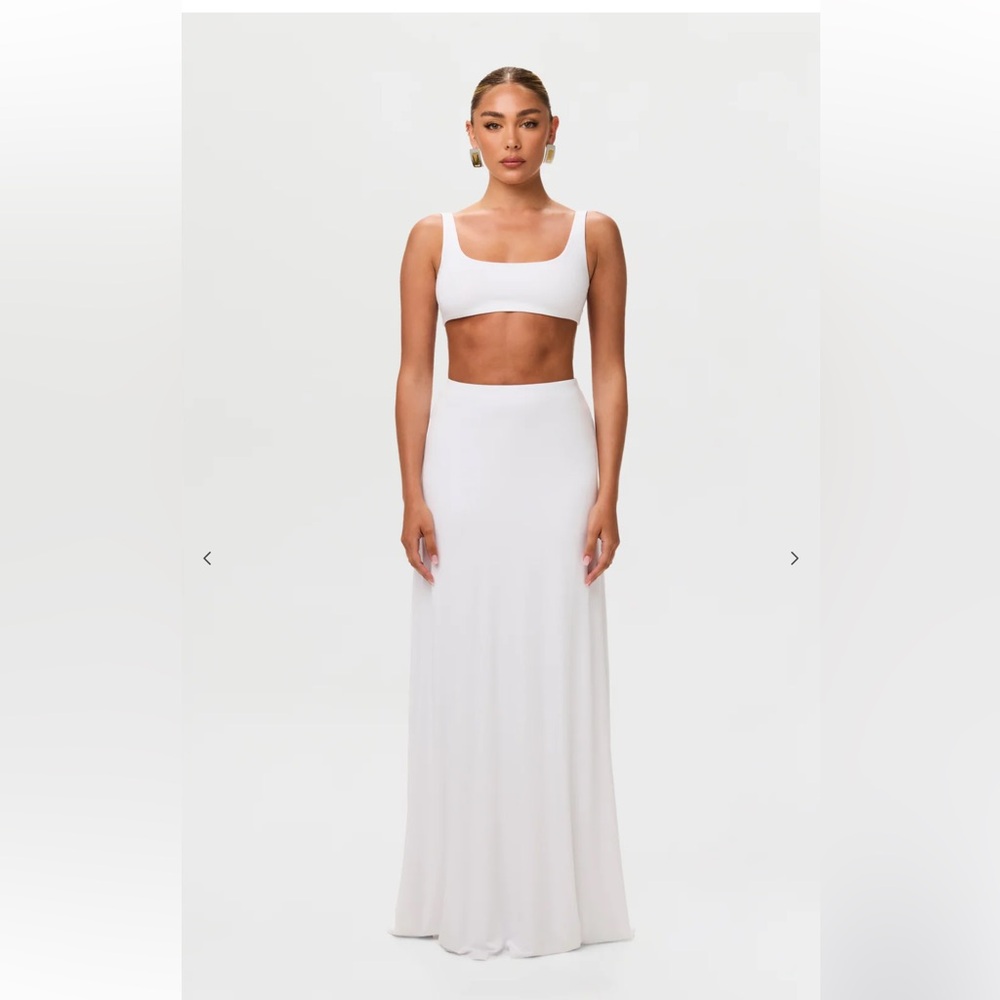 Naked Wardrobe Smooth Flare Maxi Skirt Size Medium
